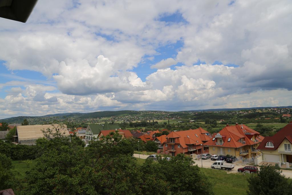 Voyage Apartments Хевиз Экстерьер фото